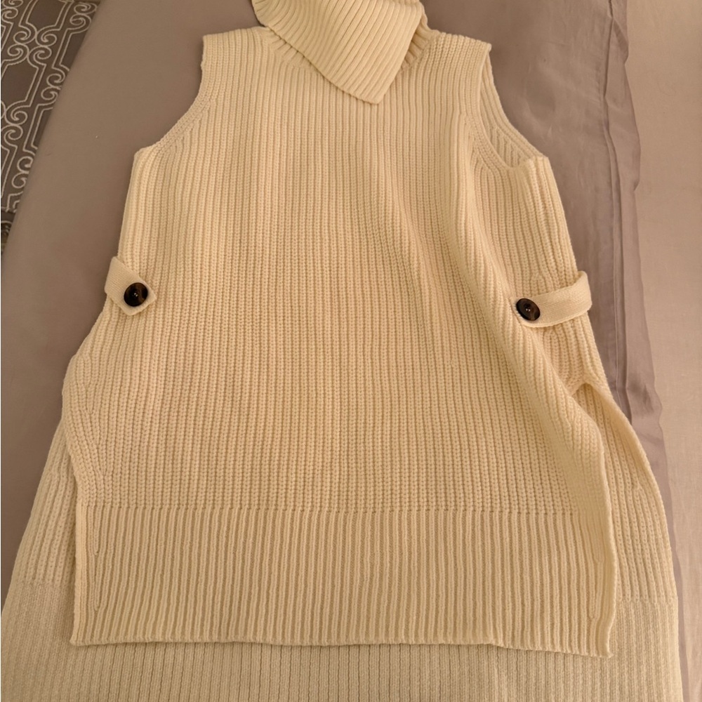 Anthropologie Cream Sleeveless Turtleneck Sweater, Size XS